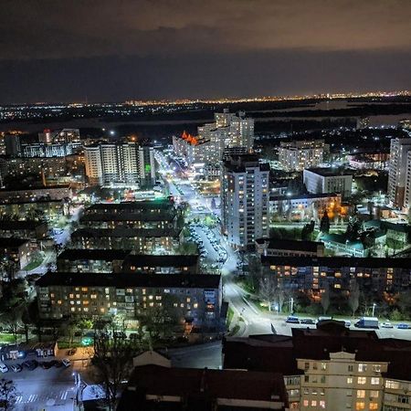 Видовая Квартира Yaroslavichi-2 Vyshhorod Exterior foto