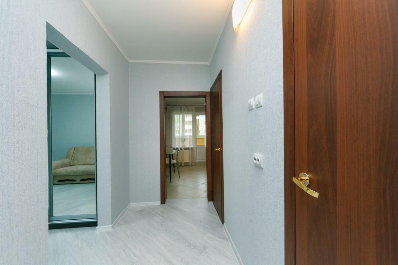 Видовая Квартира Yaroslavichi-2 Vyshhorod Exterior foto